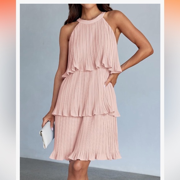 Ruffled Tiered Chiffon Dress - Picture 3 of 11